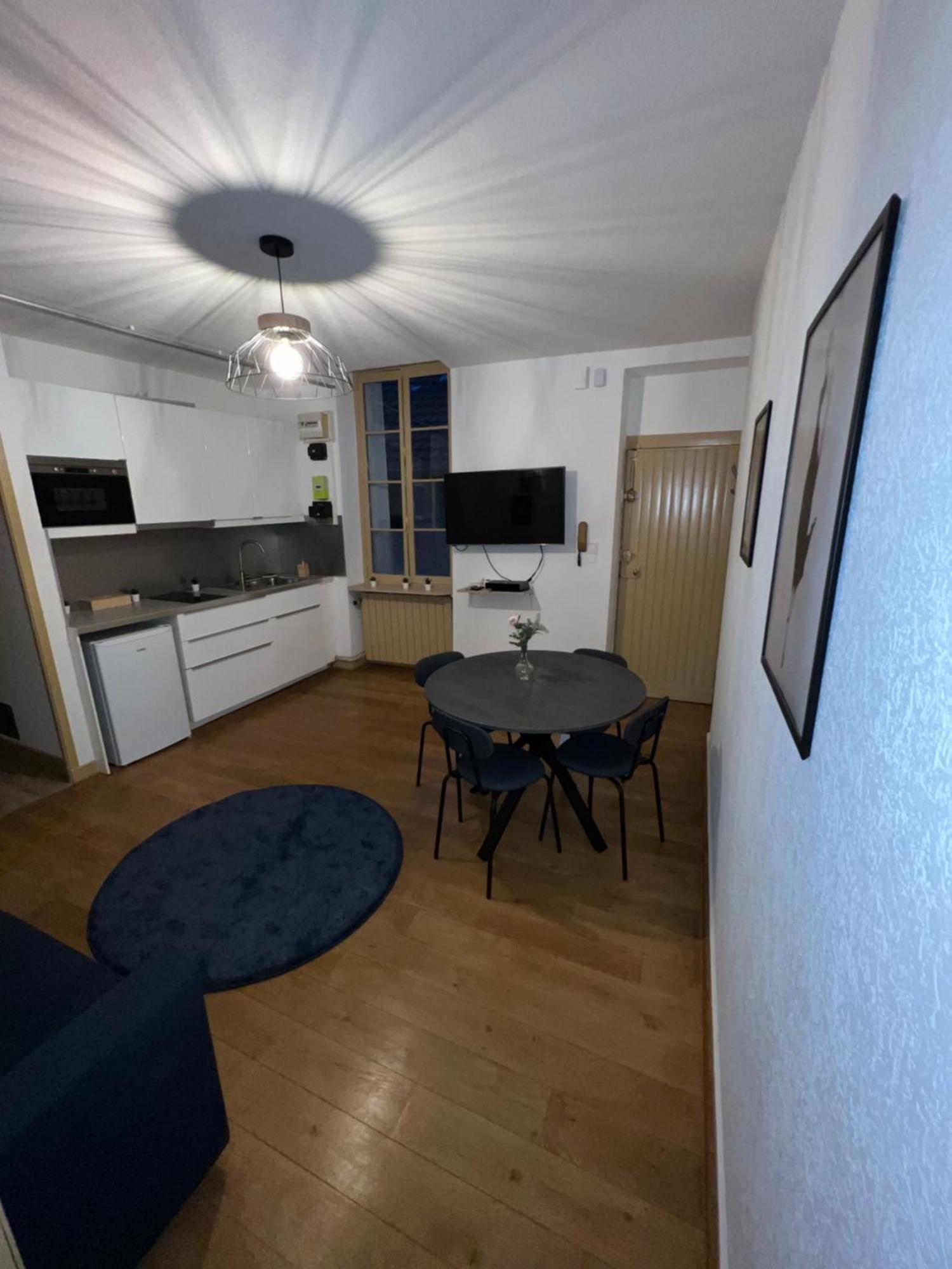 Appartement Dijon Le Zola, Avec Parking Prive Sur Demande Payant Sur Place Esterno foto